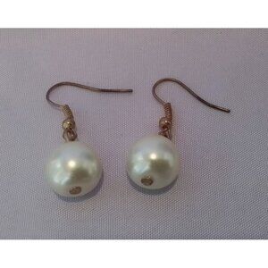 Vintage Elegant White Faux Pearl Drop Earrings With Gold Tone Hooks